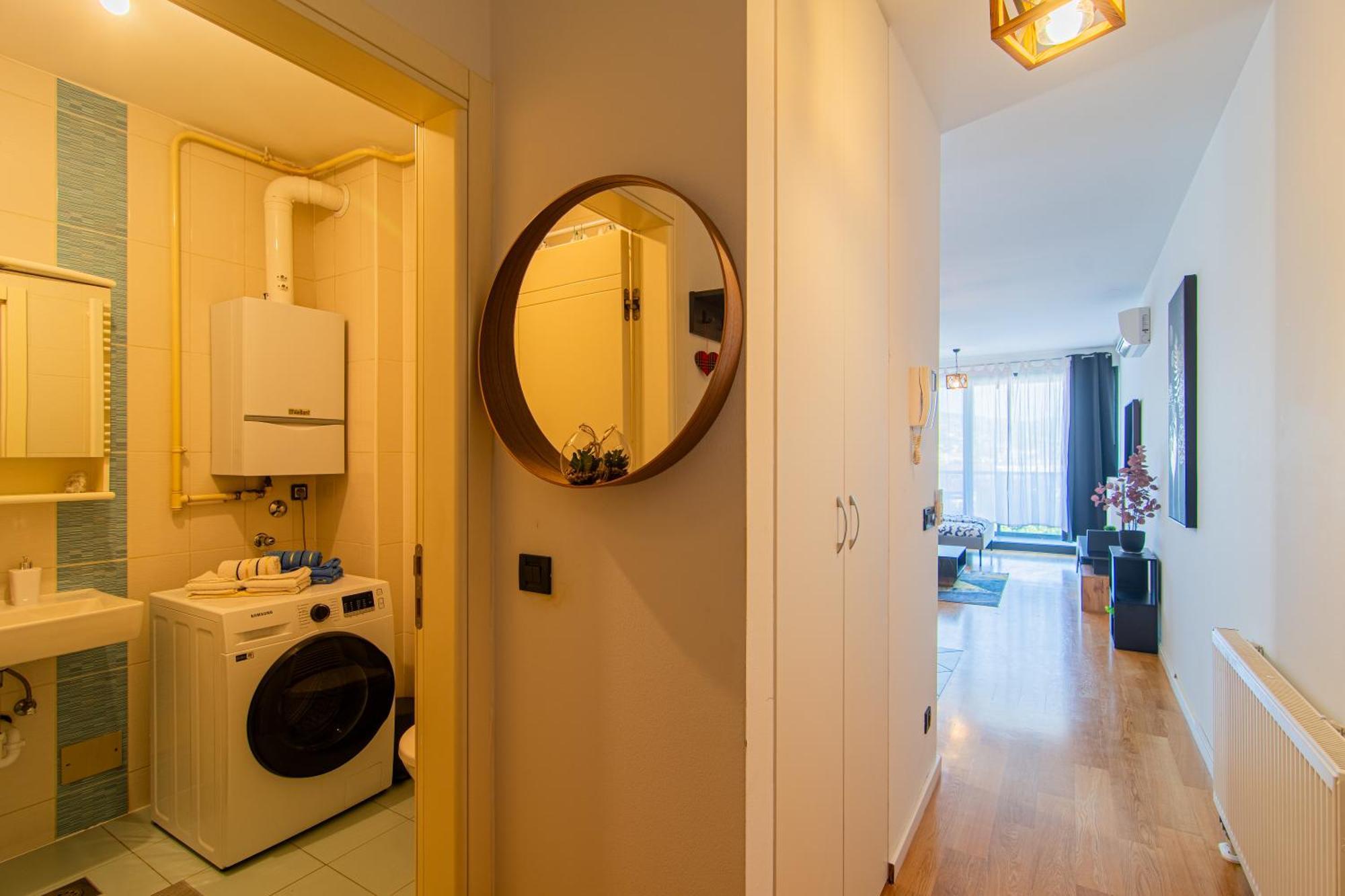 Flexible Selfcheckins 72 - - Garage - Loggia - New Zagreb