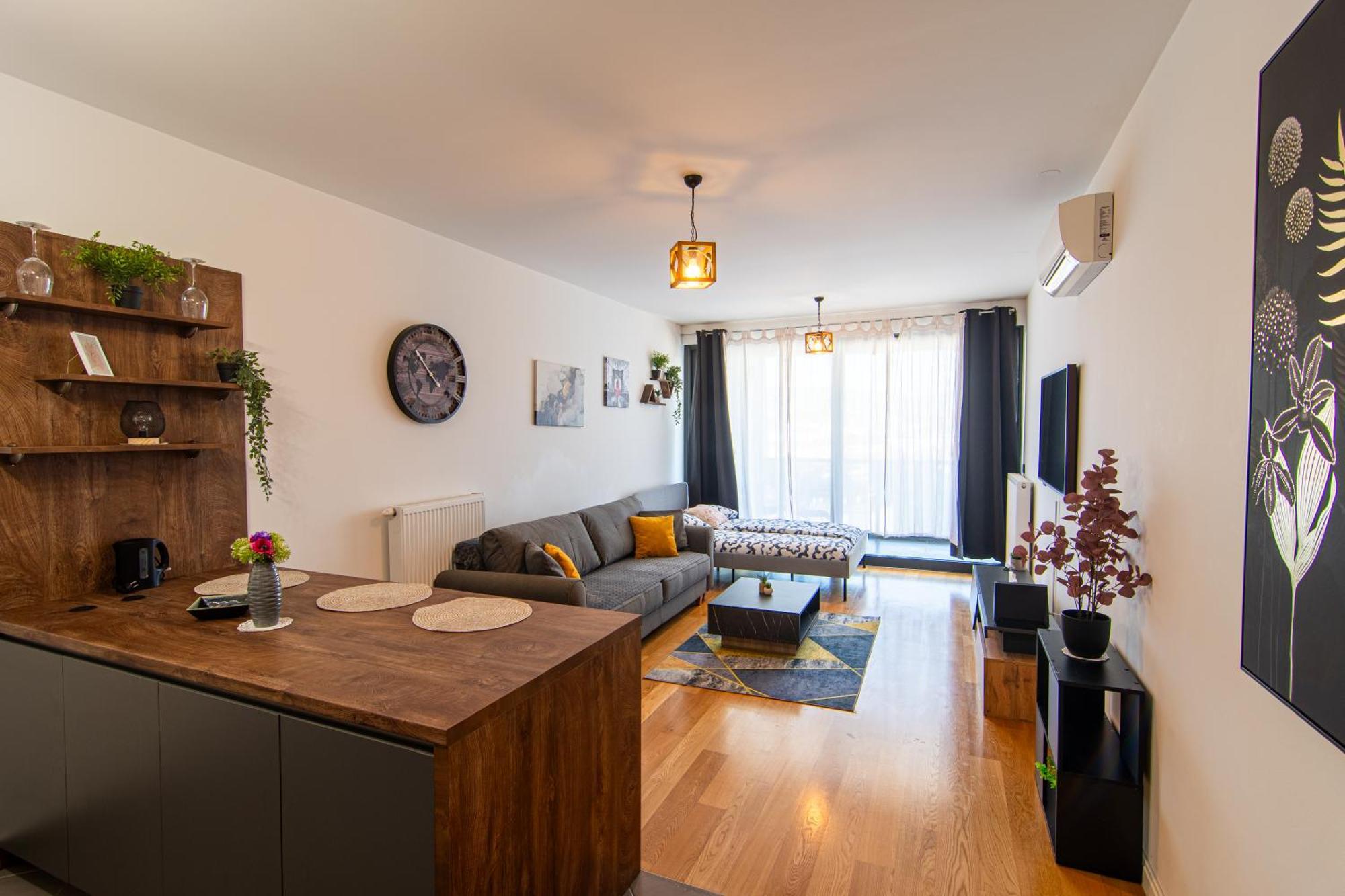 Flexible Selfcheckins 72 - - Garage - Loggia - New *