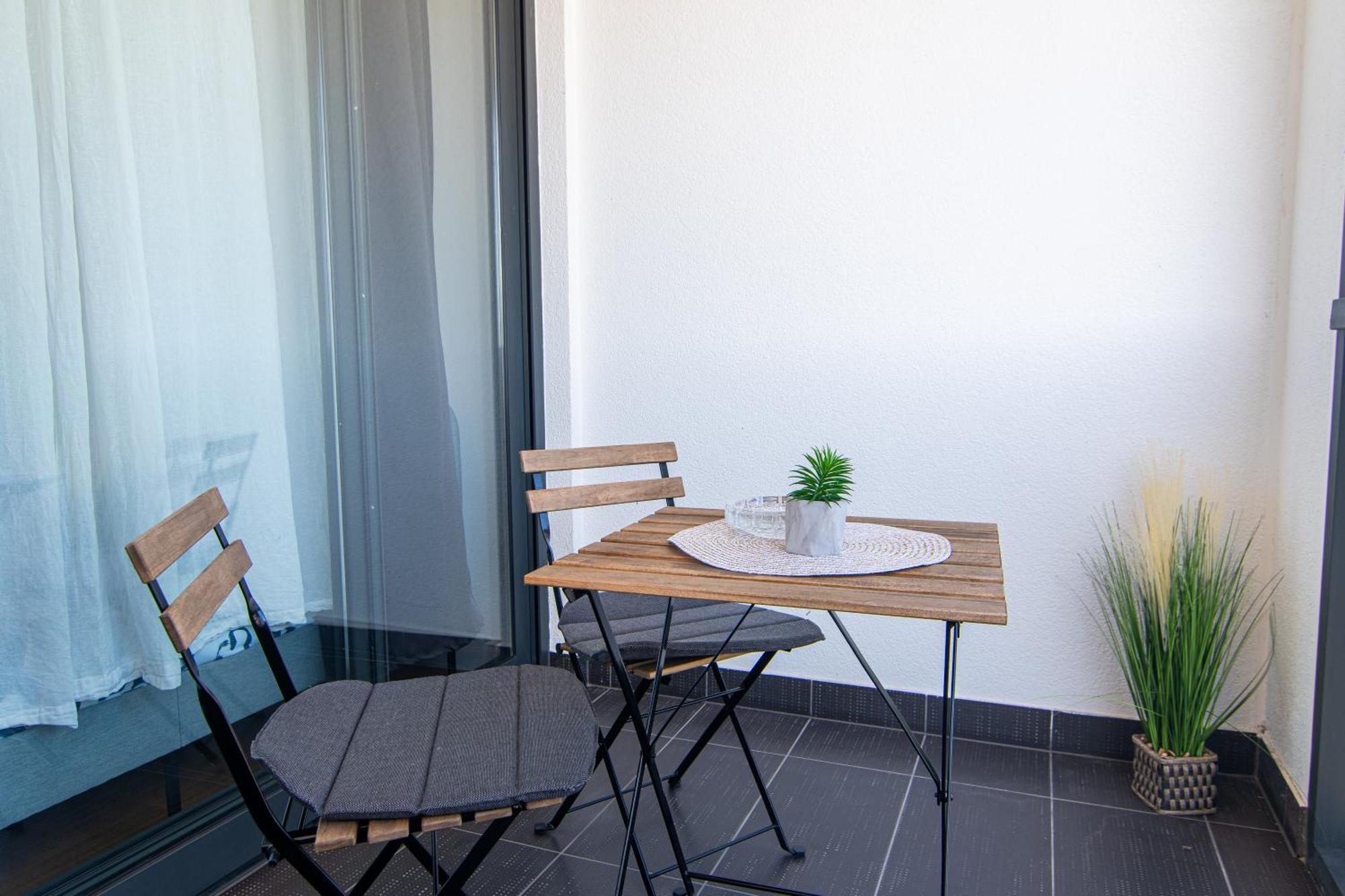 Flexible Selfcheckins 72 - - Garage - Loggia - New Apartment Zagreb