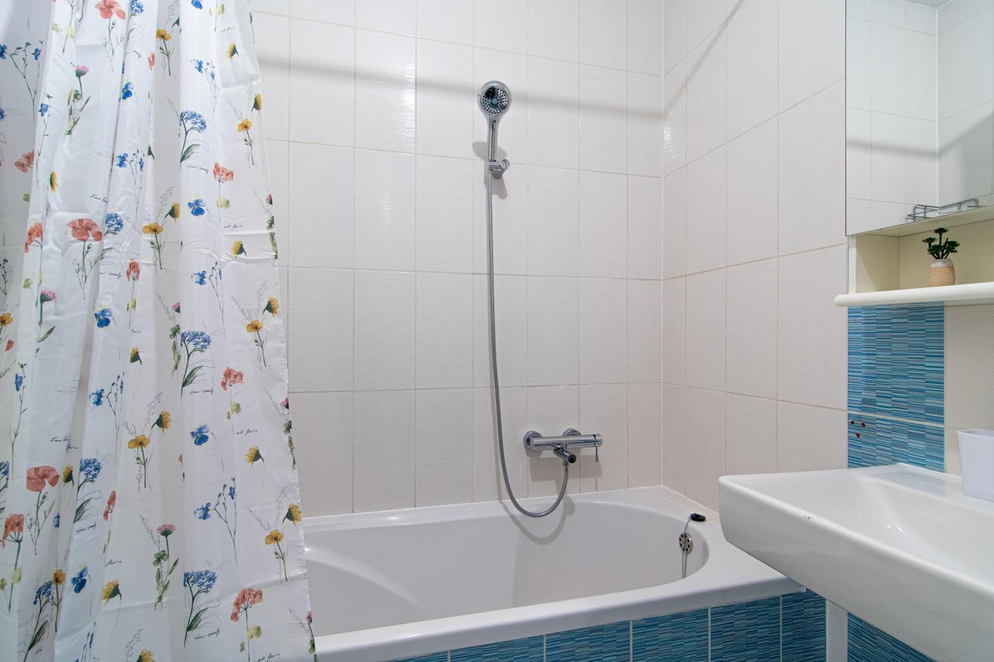 Flexible Selfcheckins 72 - - Garage - Loggia - New *